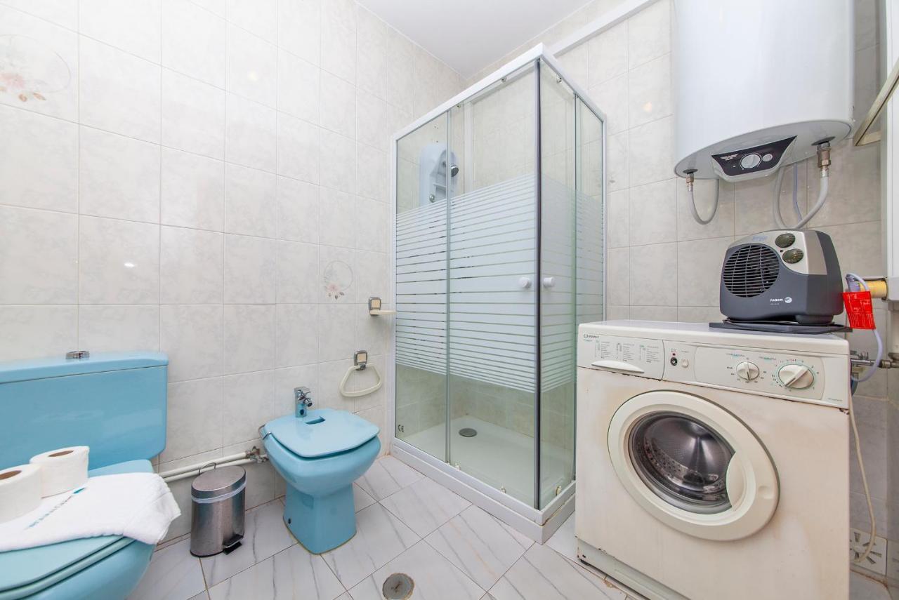 B78 - Fragoso Downtown Apartment Lagos Luaran gambar