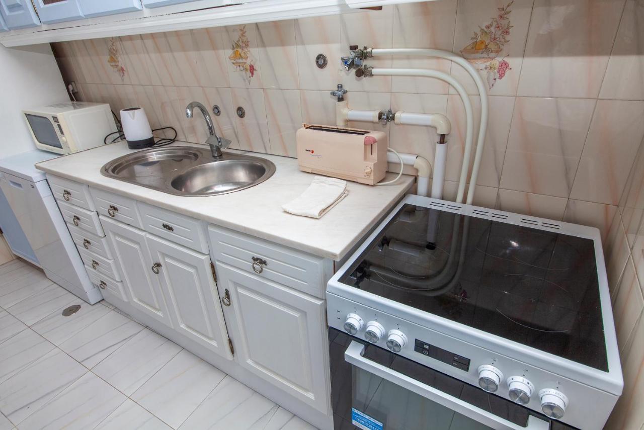 B78 - Fragoso Downtown Apartment Lagos Luaran gambar